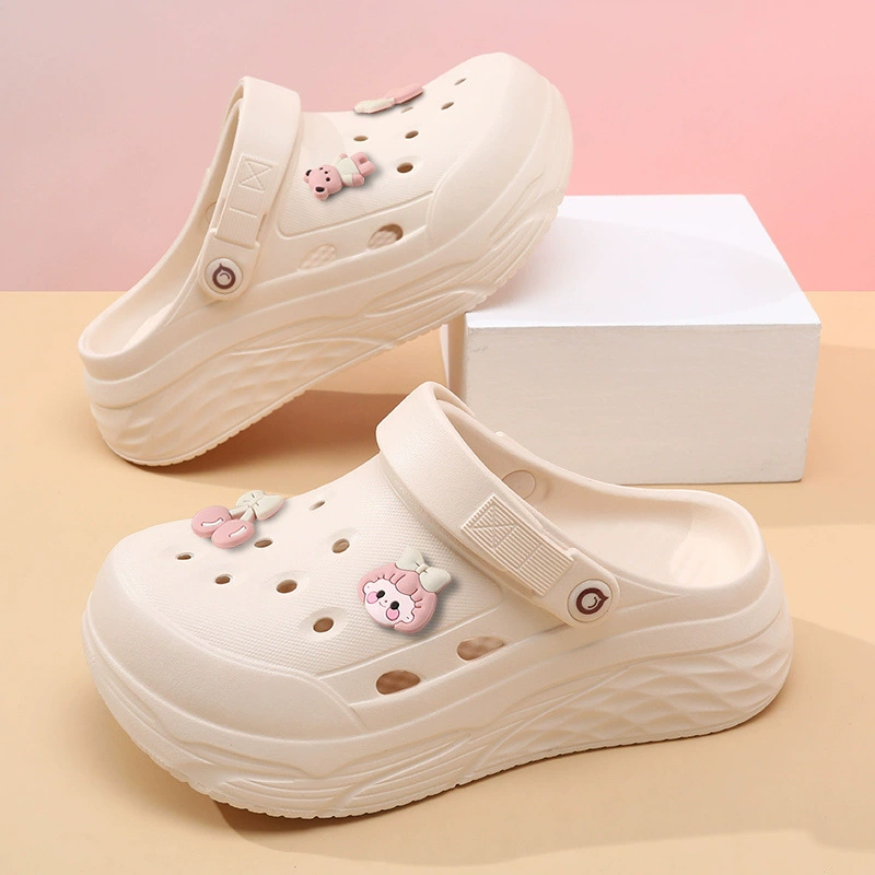Women Fashion Drawing - Chunky Platform Clogs Shoes for Women